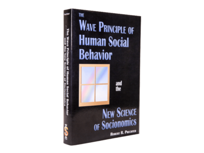 The Wave Principle of Human Social Behavior and the New Science of Socionomics